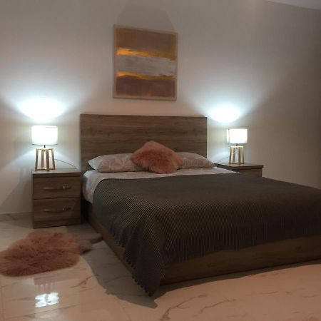 Bugibba Sunrise View Modern Apartment San Pawl il-Baħar Eksteriør billede
